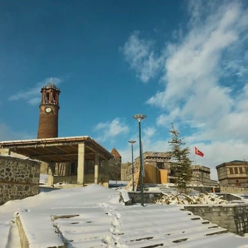 Diyarbakır Erzurum Uçak Bileti: Seyahat Rehberi ve Aktivite Önerileri